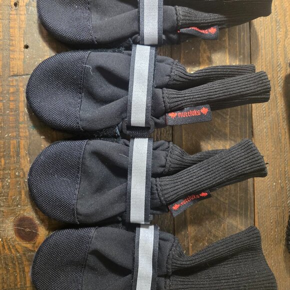 Muttluks dog boots size XS - Picture 2 of 2
